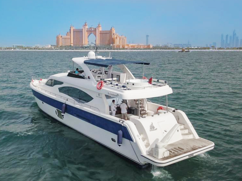 85ft Dubai Marine Blue