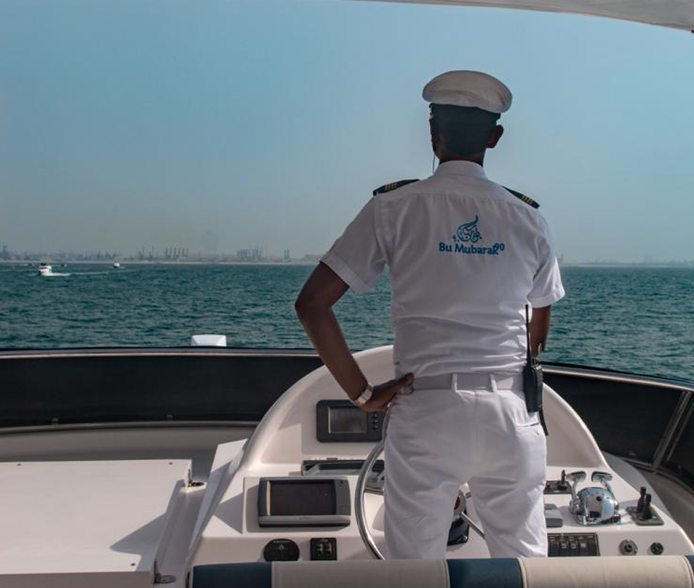 85ft Dubai Marine Blue